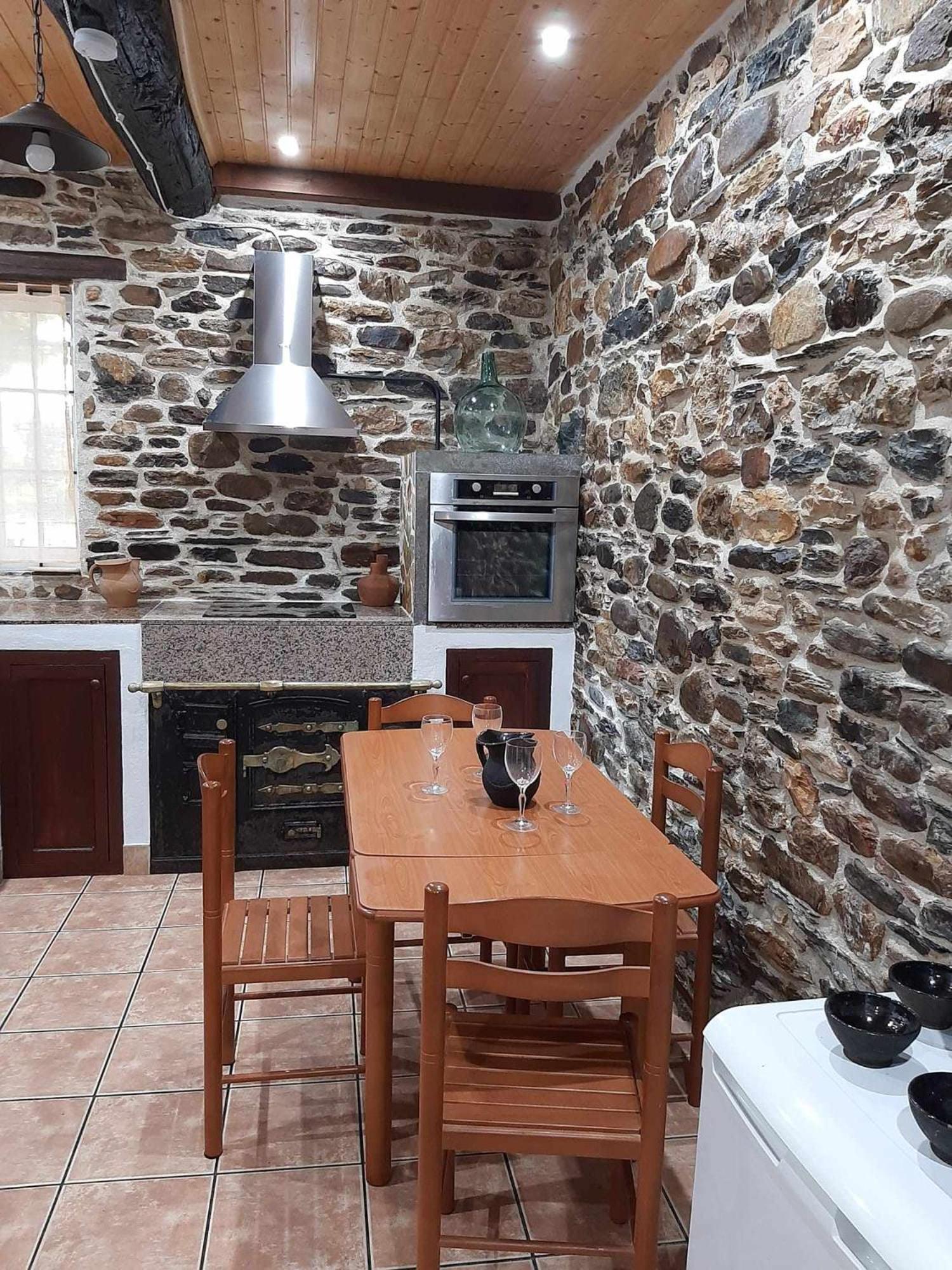 Casa Do Hiebra Alojamiento Rural Ribeira Sacra Castroncelos Bagian luar foto